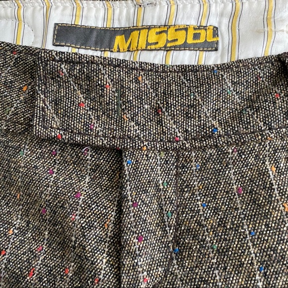 Shorts - Picture 3 of 4